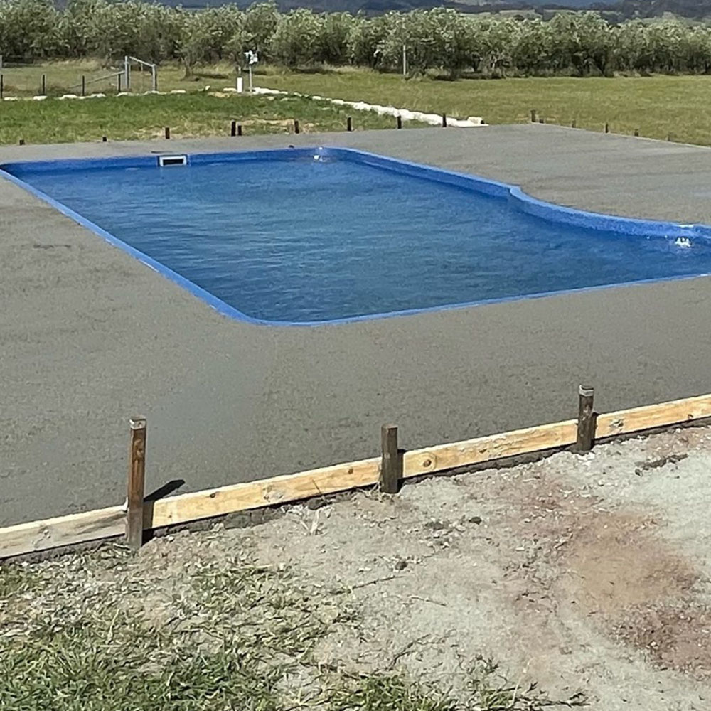 plain concrete swimming pools Melbourne